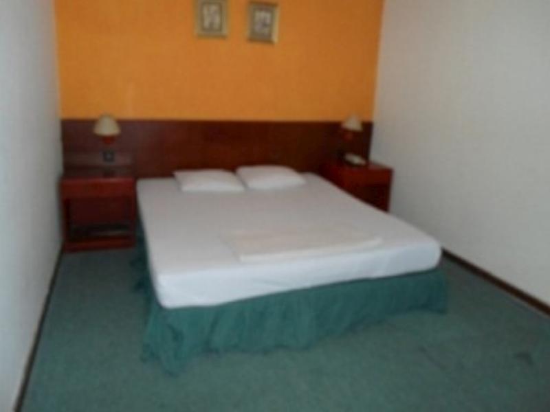 Hotel Margosuko Malang Esterno foto