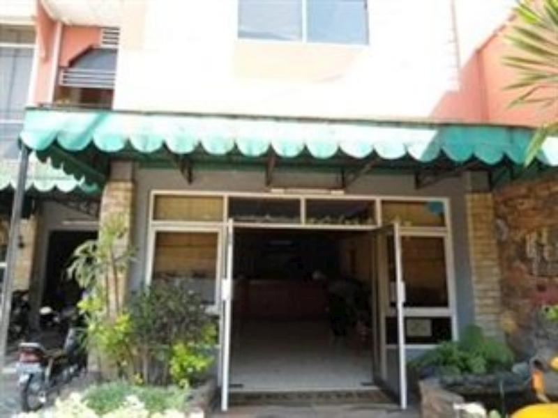 Hotel Margosuko Malang Esterno foto